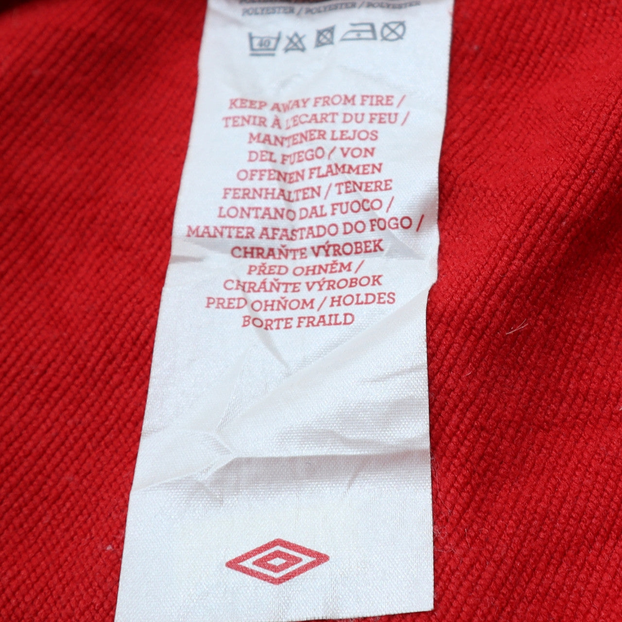 Umbro Men's Red Crew Neck Sweatshirt L Regular Fit Sportswear
