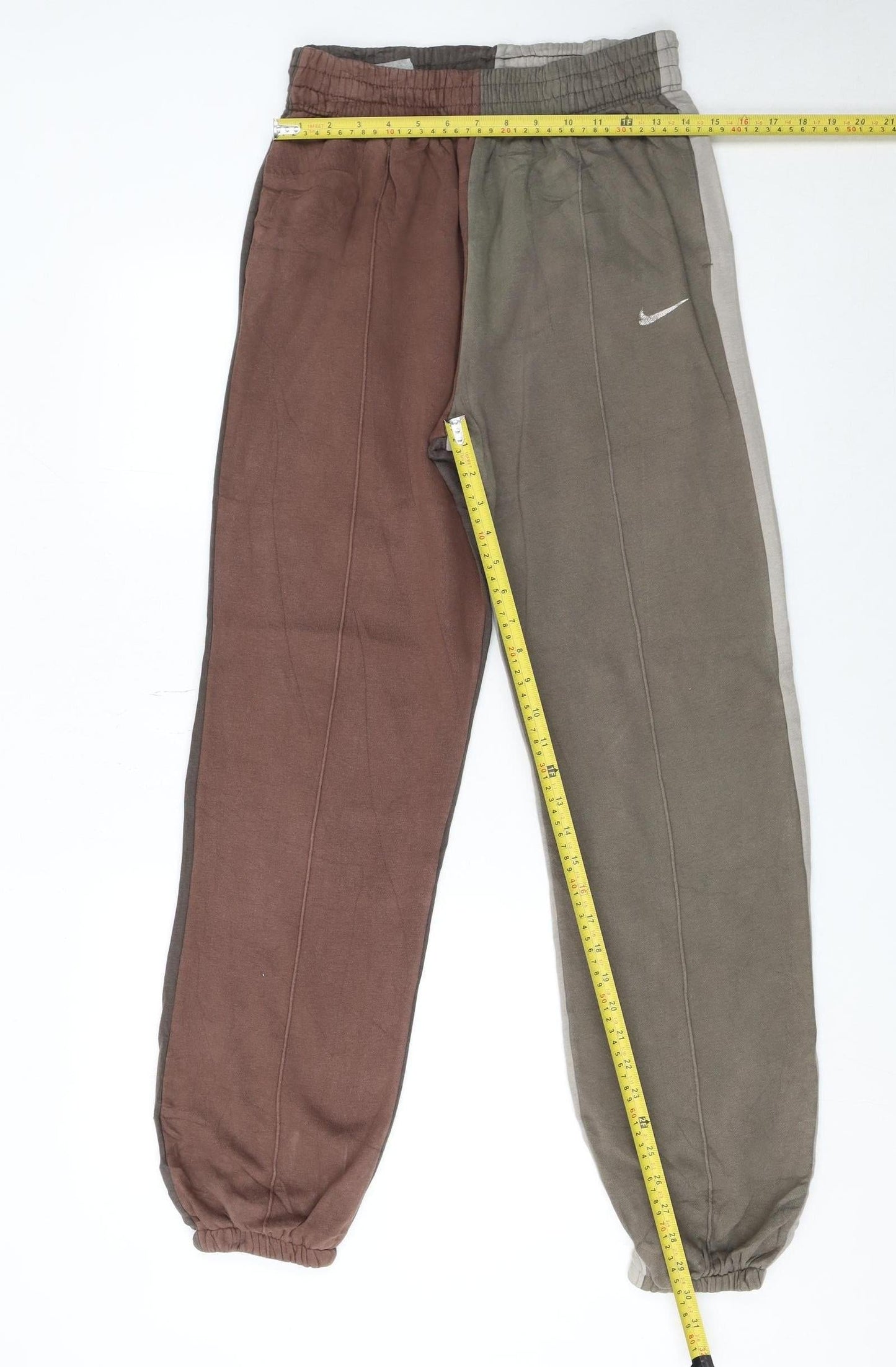 Nike Women’s Multicoloured Jogger Trousers Small Elastic Waist