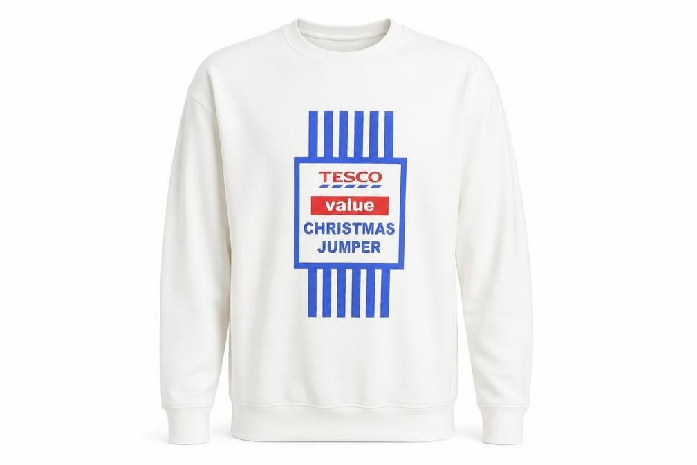 Just Hoods Mens White Christmas Graphic Sweatshirt L Pullover