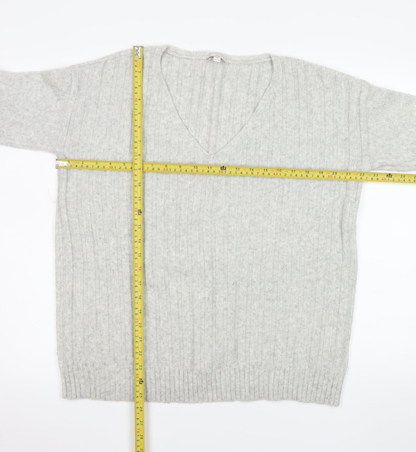 Gap Women's Grey M V-Neck Ribbed Wool Blend Pullover Jumper