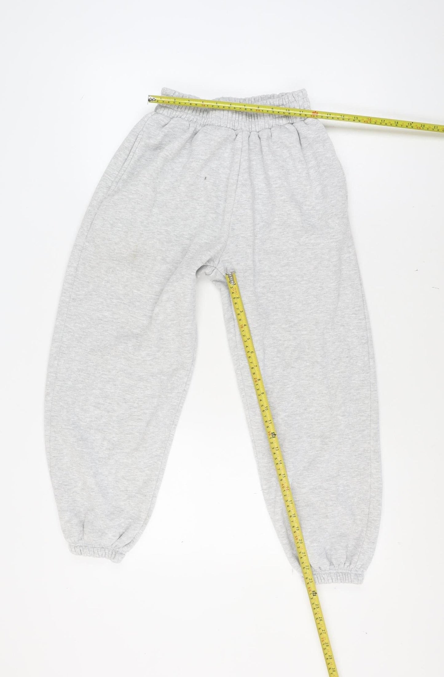 PrettyLittleThing Women’s Grey Petite Jogger Sweatpants UK 2XS