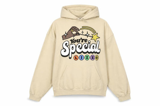 Gildan Women's Beige Lizzo Graphic Pullover Hoodie Size L