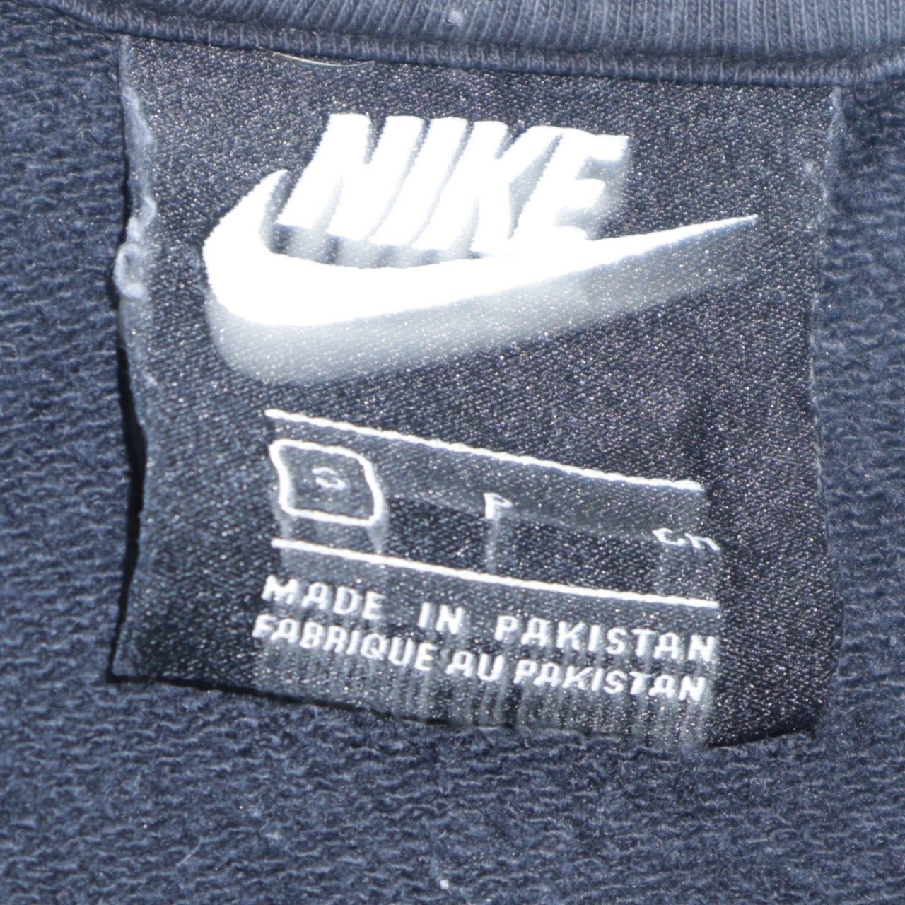 Nike Men's Black Pullover Hoodie Small Regular Fit Logo Fleece