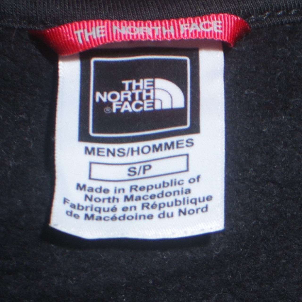 The North Face Men's Grey Black 1/4 Zip Fleece Sweatshirt Size S