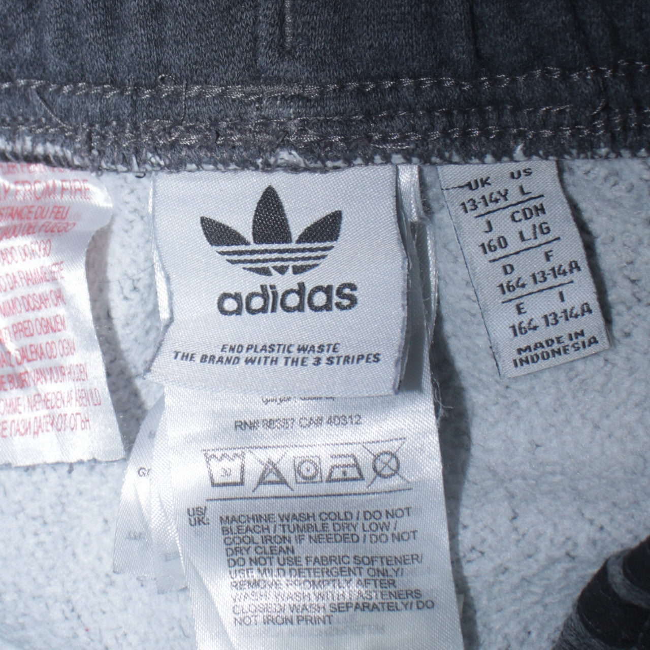 adidas Boys Grey 13-14 Years Jogger Sweatpants Activewear Trousers