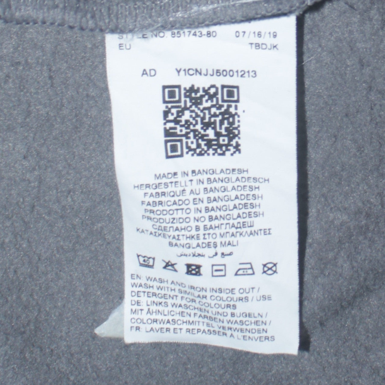 Puma Men Grey Pullover Hoodie Medium Graphic Sportswear