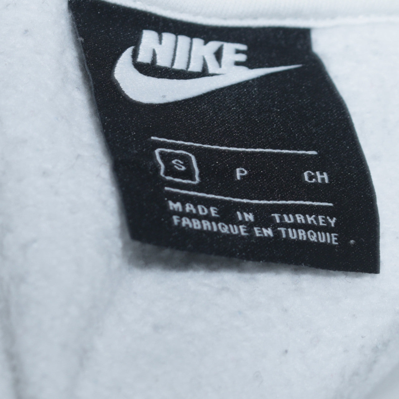Nike Men's White Pullover Hoodie Small Logo Graphic Sportwear