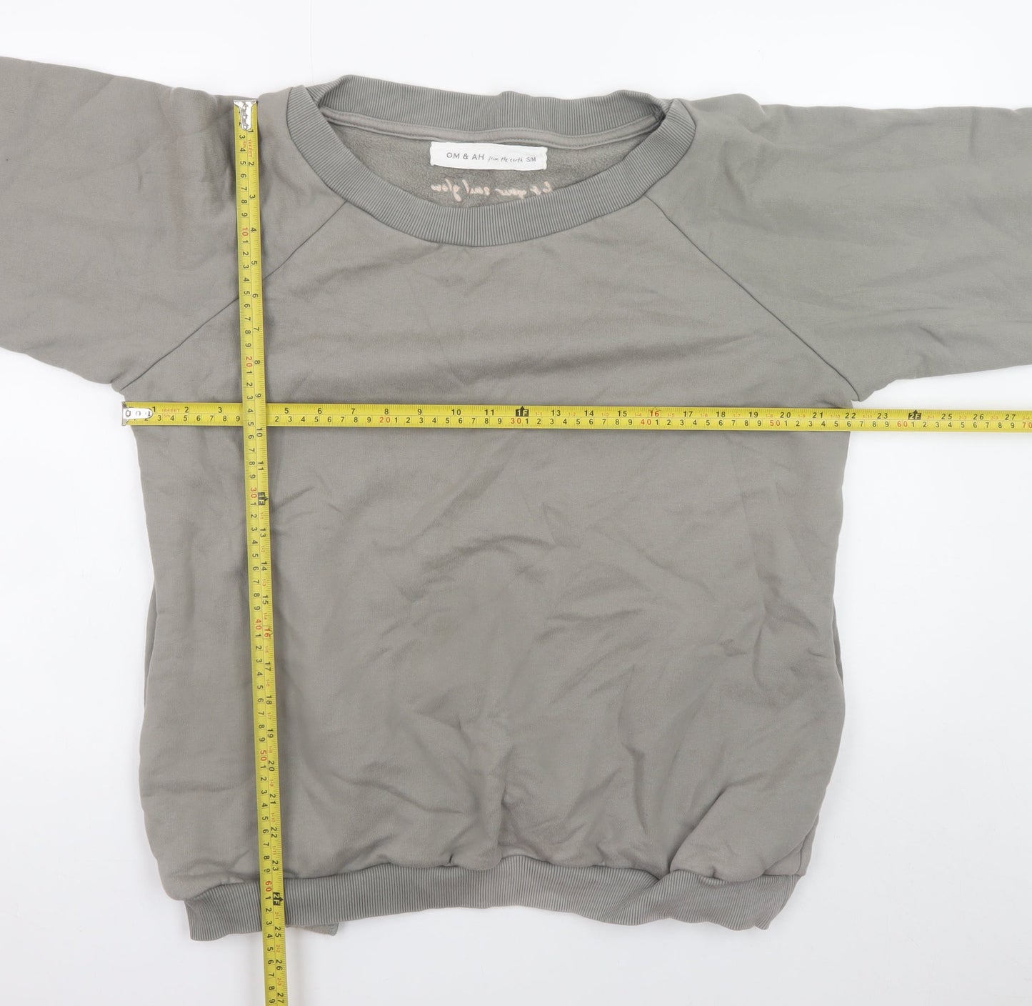 Om & Ah Women Grey Pullover Sweatshirt Size Small Relaxed Fit