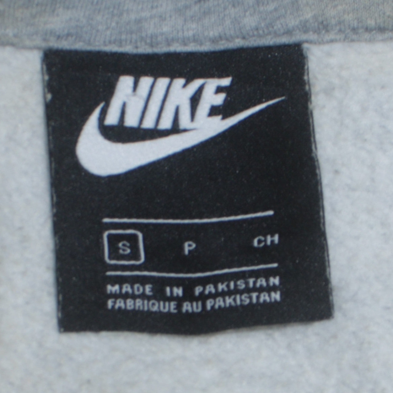 Nike Mens Grey Pullover Hoodie Small Logo Sportswear Fleece