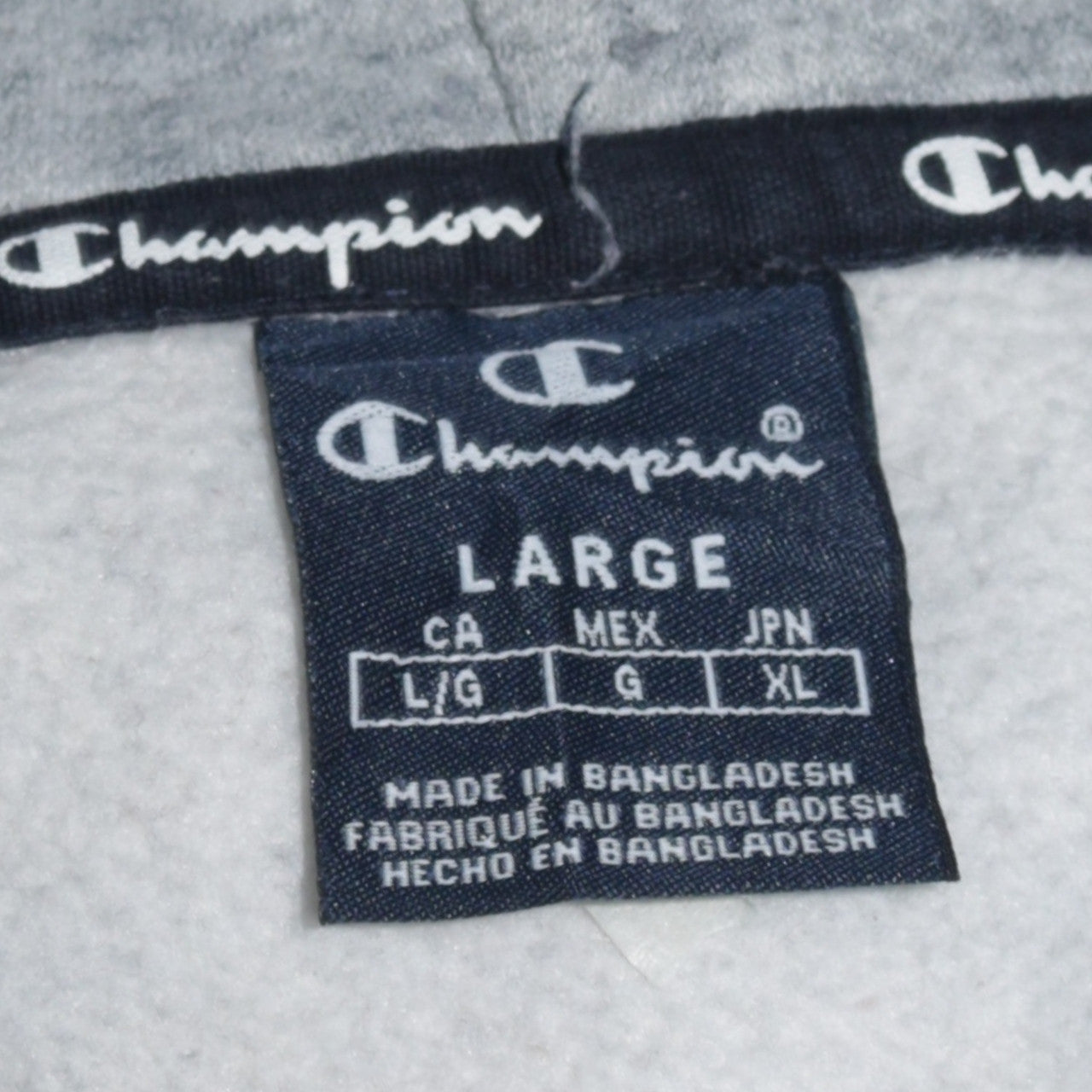 Champion Men's Grey Pullover Hoodie Size L Logo Fleece Sweatshirt