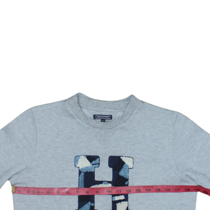 Back view of Tommy Hilfiger boys’ grey pullover sweatshirt, size 164, crew neck logo