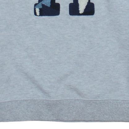 Additional view of Tommy Hilfiger boys’ grey pullover sweatshirt, size 164, crew neck logo