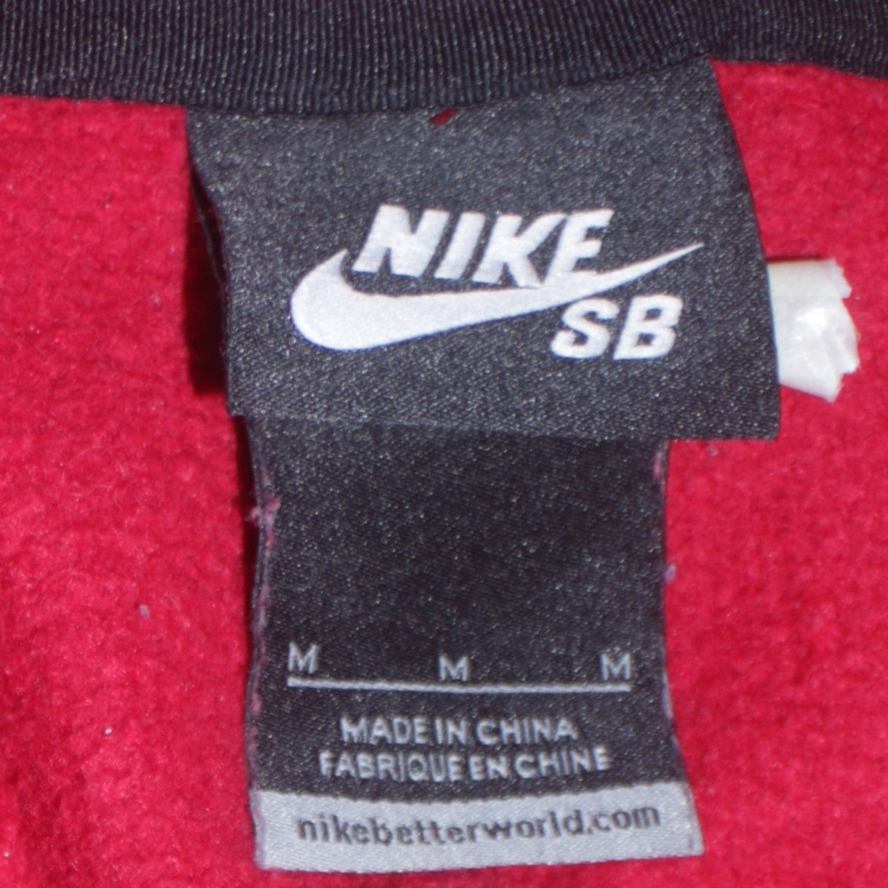Nike SB Men's Red Pullover Hoodie Size M Graphic Skate Sweatshirt
