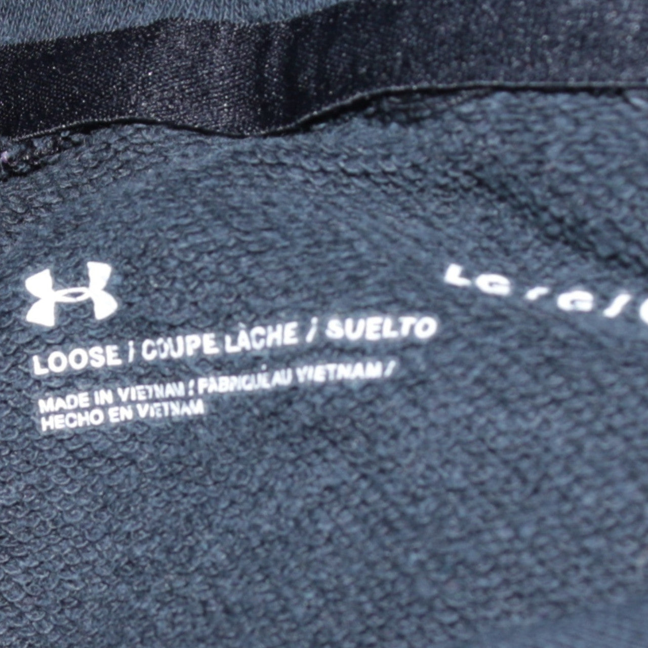 Under Armour Men's Black Crew Neck Fleece Sweatshirt L