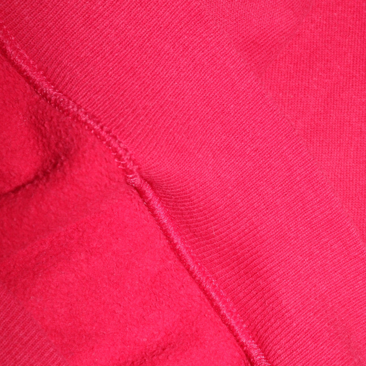 Hanes Men’s Red Christmas in Charleston Embroidered Vintage XL Sweatshirt