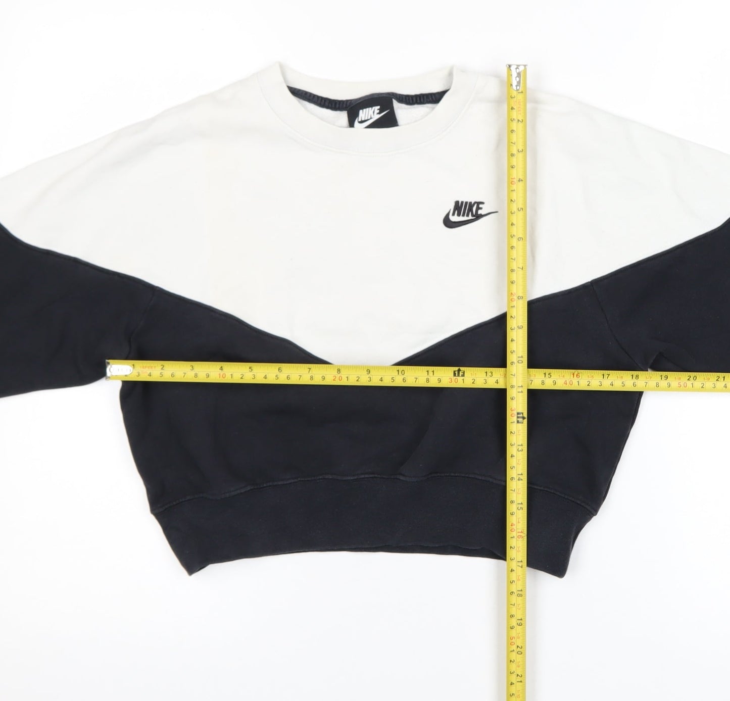 Nike Women Black & Beige Colourblock Cropped Pullover Sweatshirt Size S