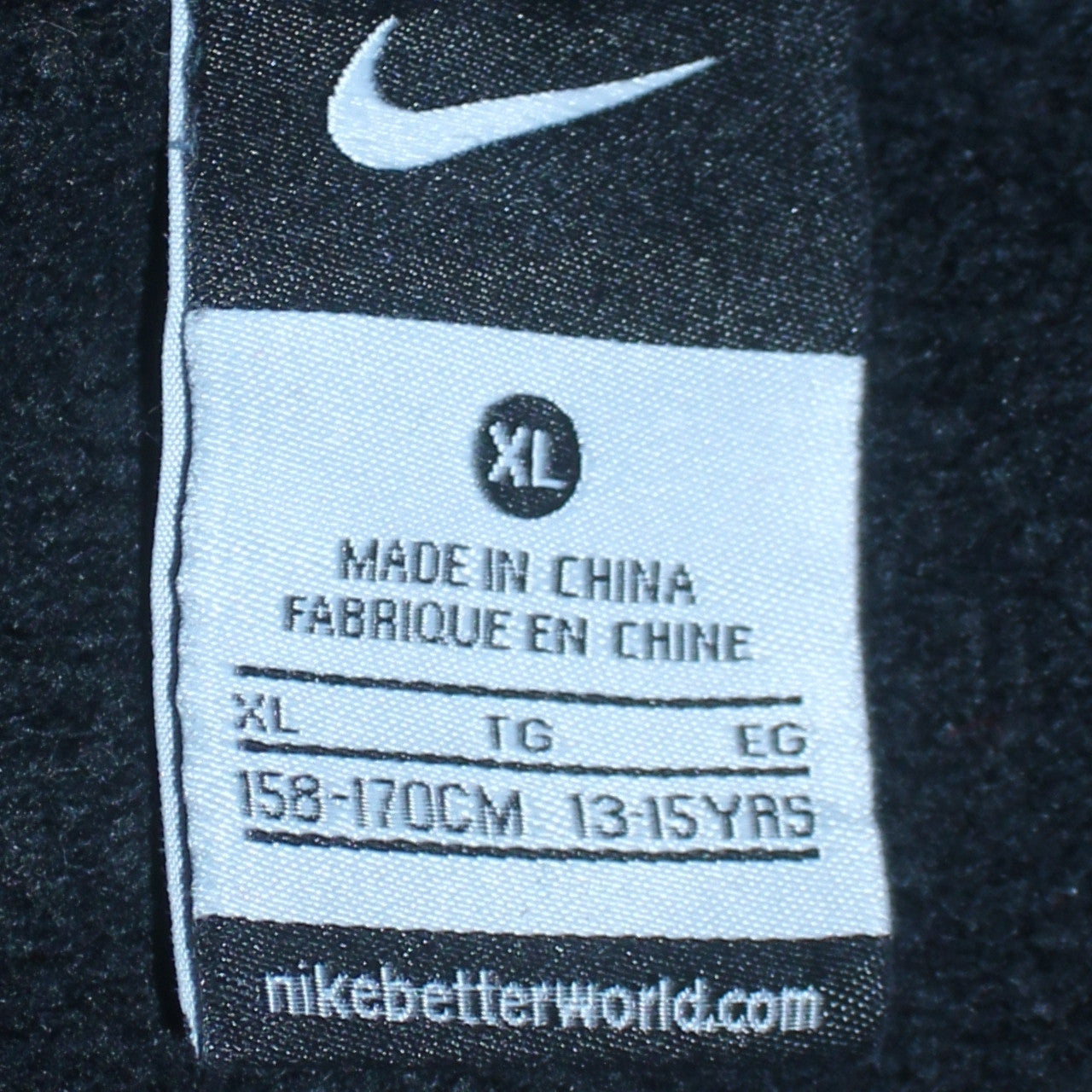 Nike Boys Black XL Pullover Hoodie Fleece Sweatshirt 13-15 Years