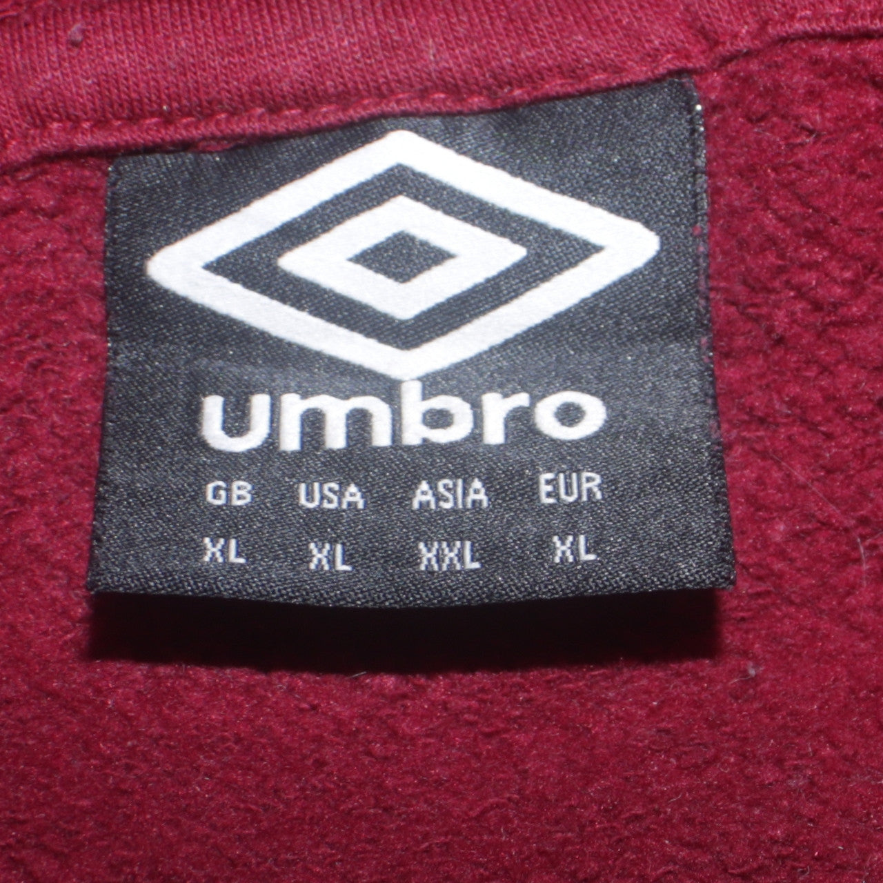 Umbro Mens Red XL Pullover Hoodie Fleece Sports Sweatshirt
