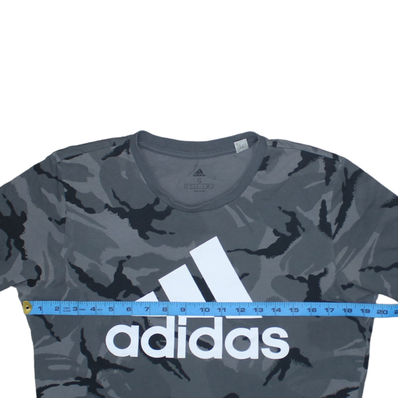 adidas Men's Grey Camouflage Crew Neck Short Sleeve T-Shirt Size S