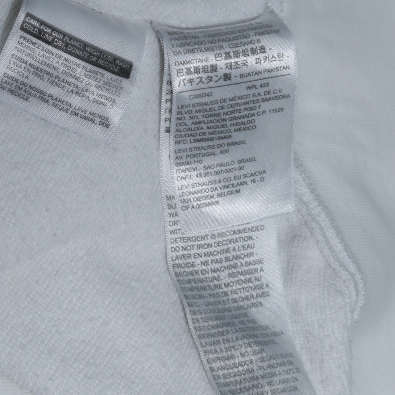 Levi's Men's White Relaxed Fit Pullover Hoodie Size S