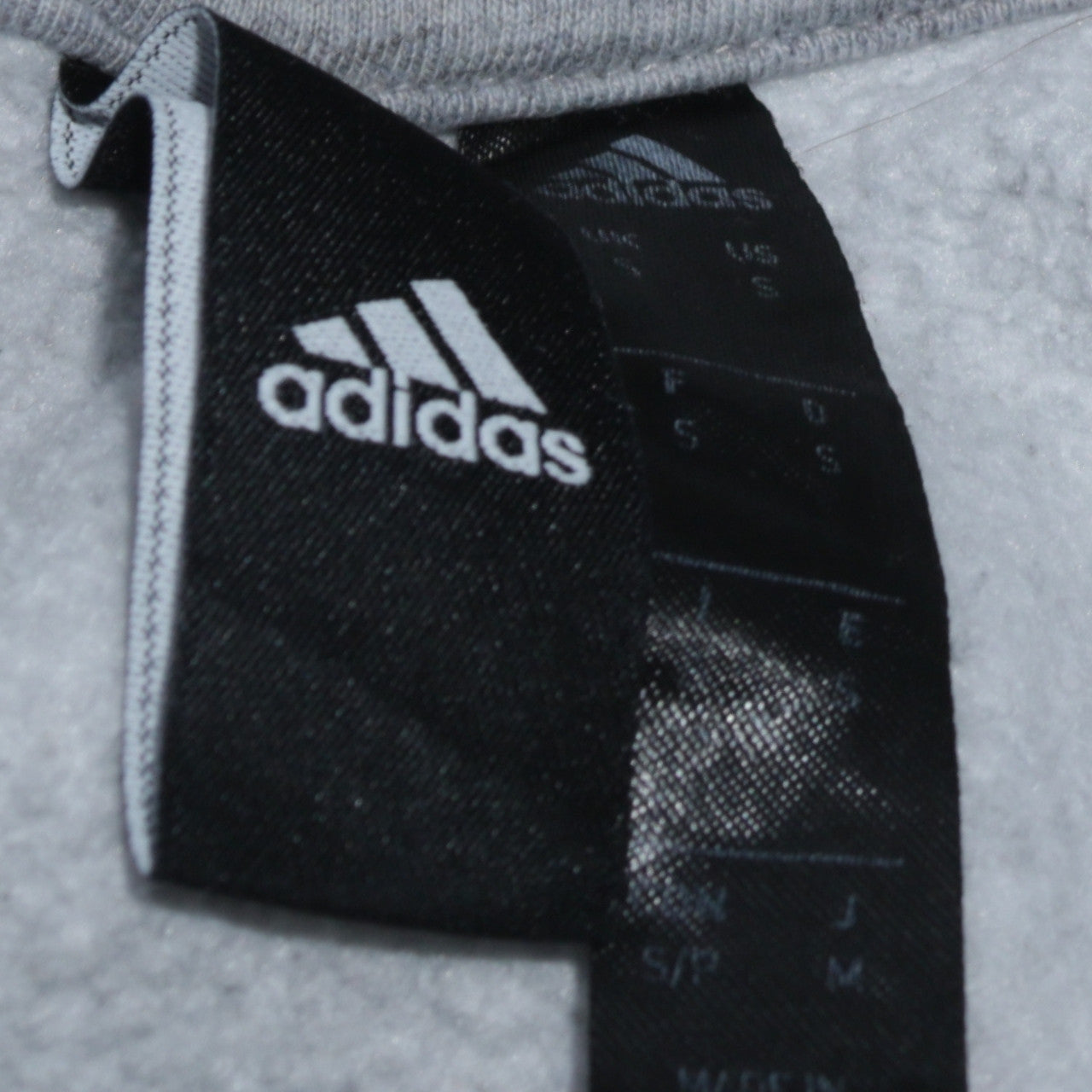 adidas Men Grey Crew Neck Pullover Sweatshirt S Regular Fit Sports Fleece