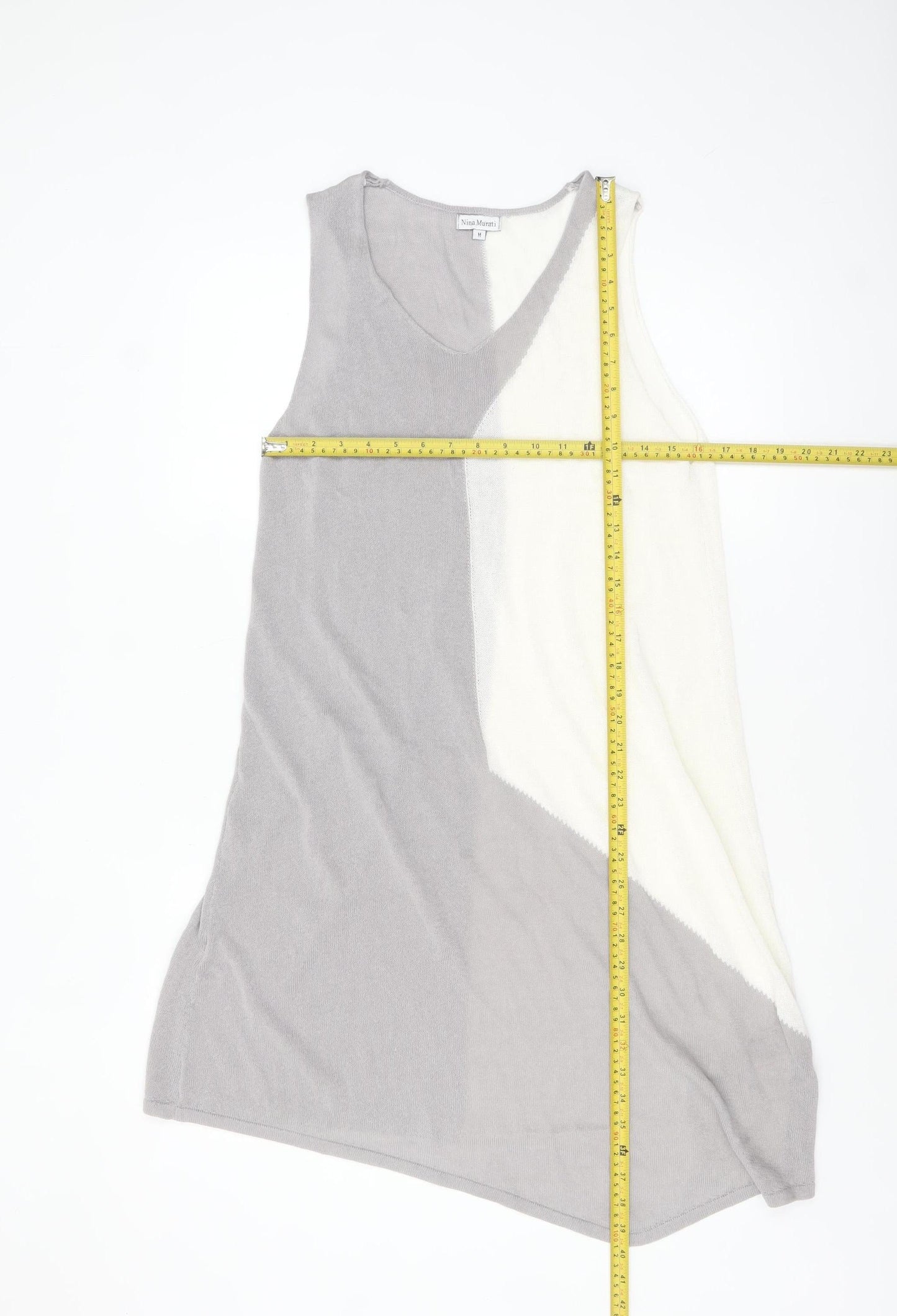Nina Murati Women’s Grey Ivory Knit Sleeveless Shift Dress M