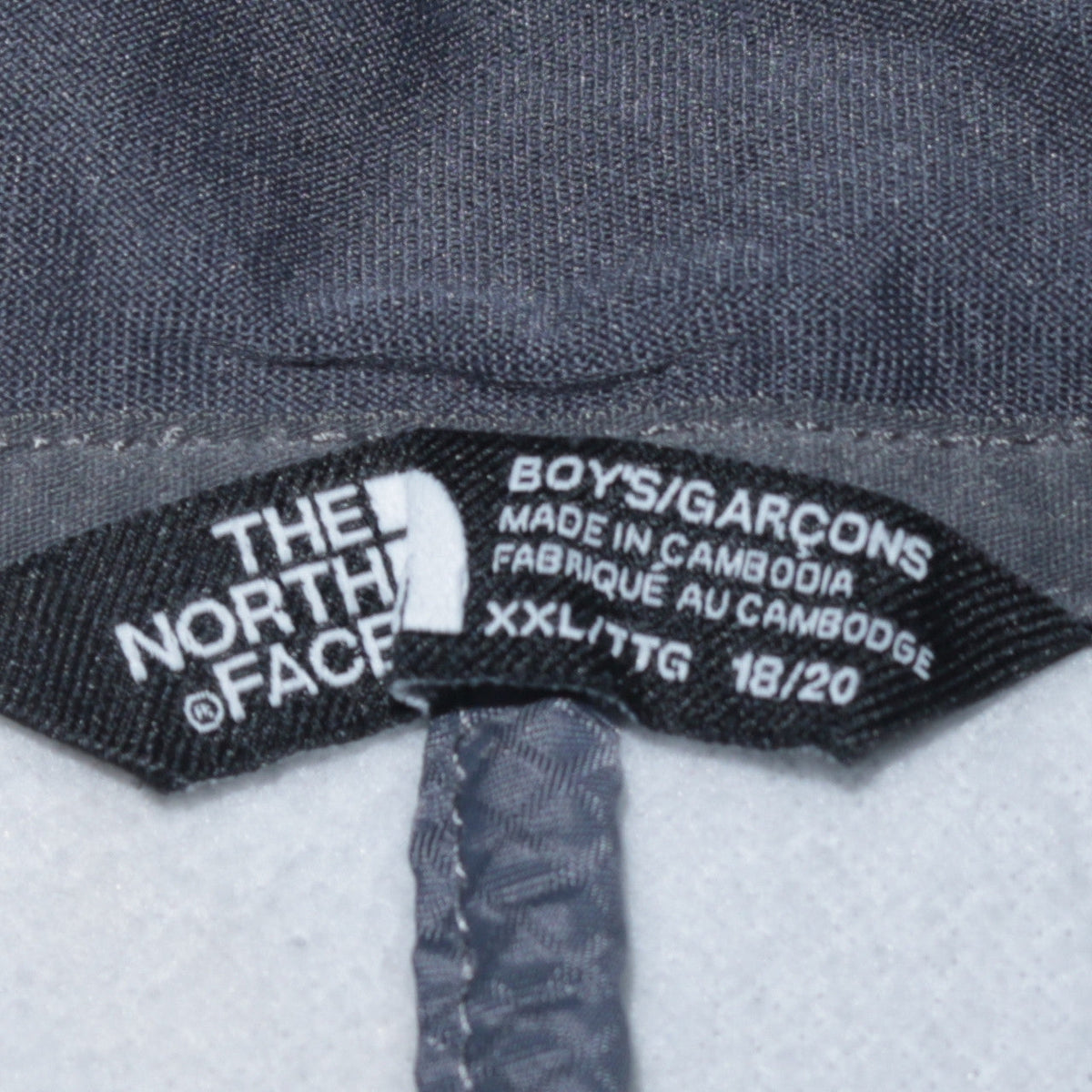 The North Face Boys Grey Hooded Full Zip Puffer Jacket 18-20 Years