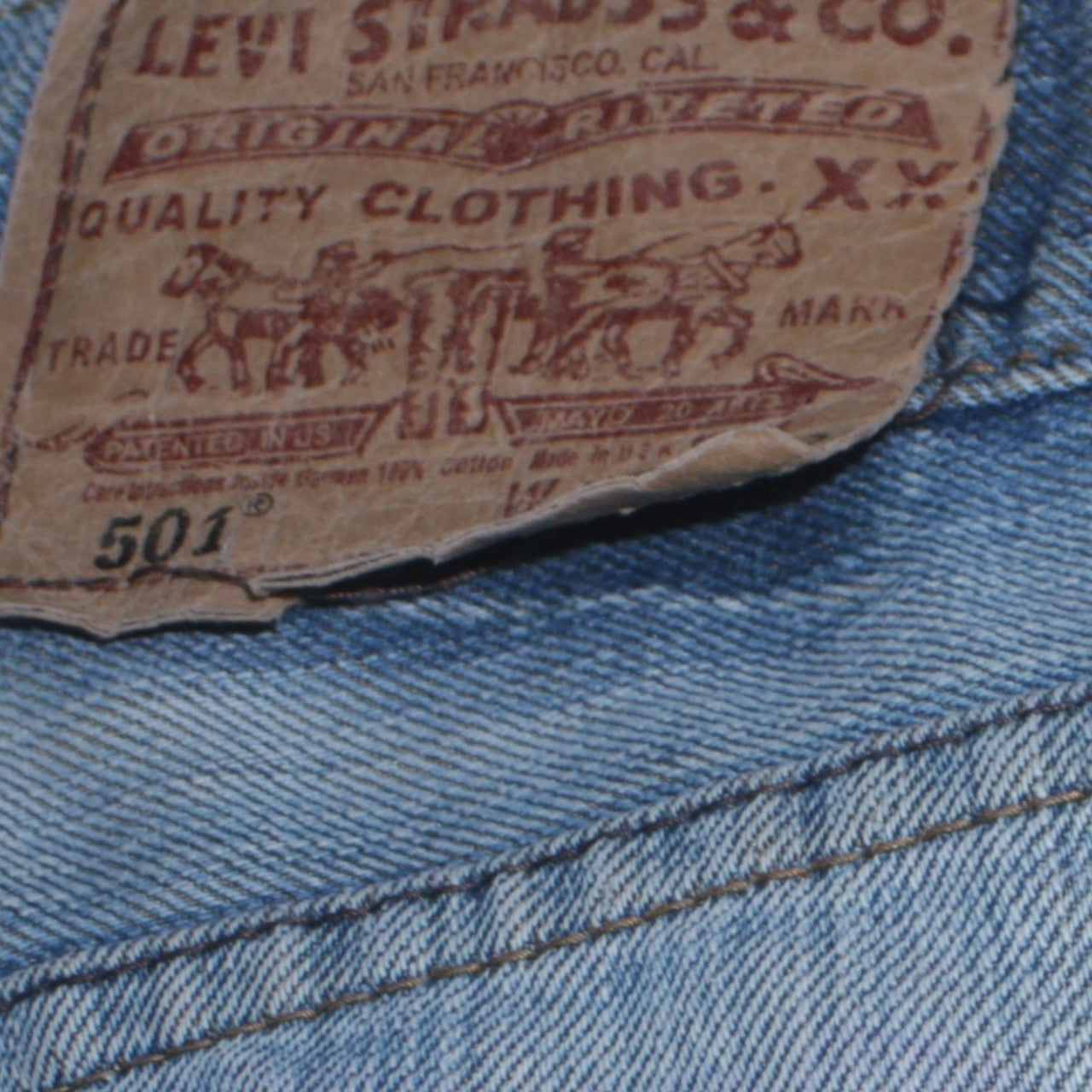 Levi's 501 Men's Blue Light Wash Distressed Straight Denim Jeans 36W 32L