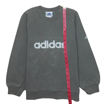 Close-up detail of Adidas boys’ grey pullover sweatshirt 10-11 years crew neck logo fleece