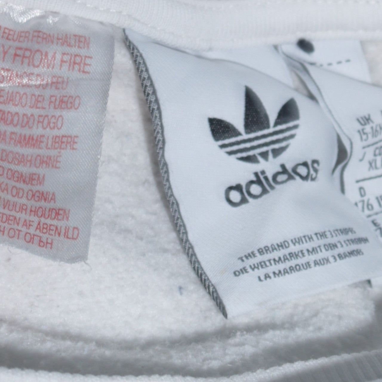 Adidas Boys White Sweatshirt XL Crew Neck Camouflage Logo Casual Style