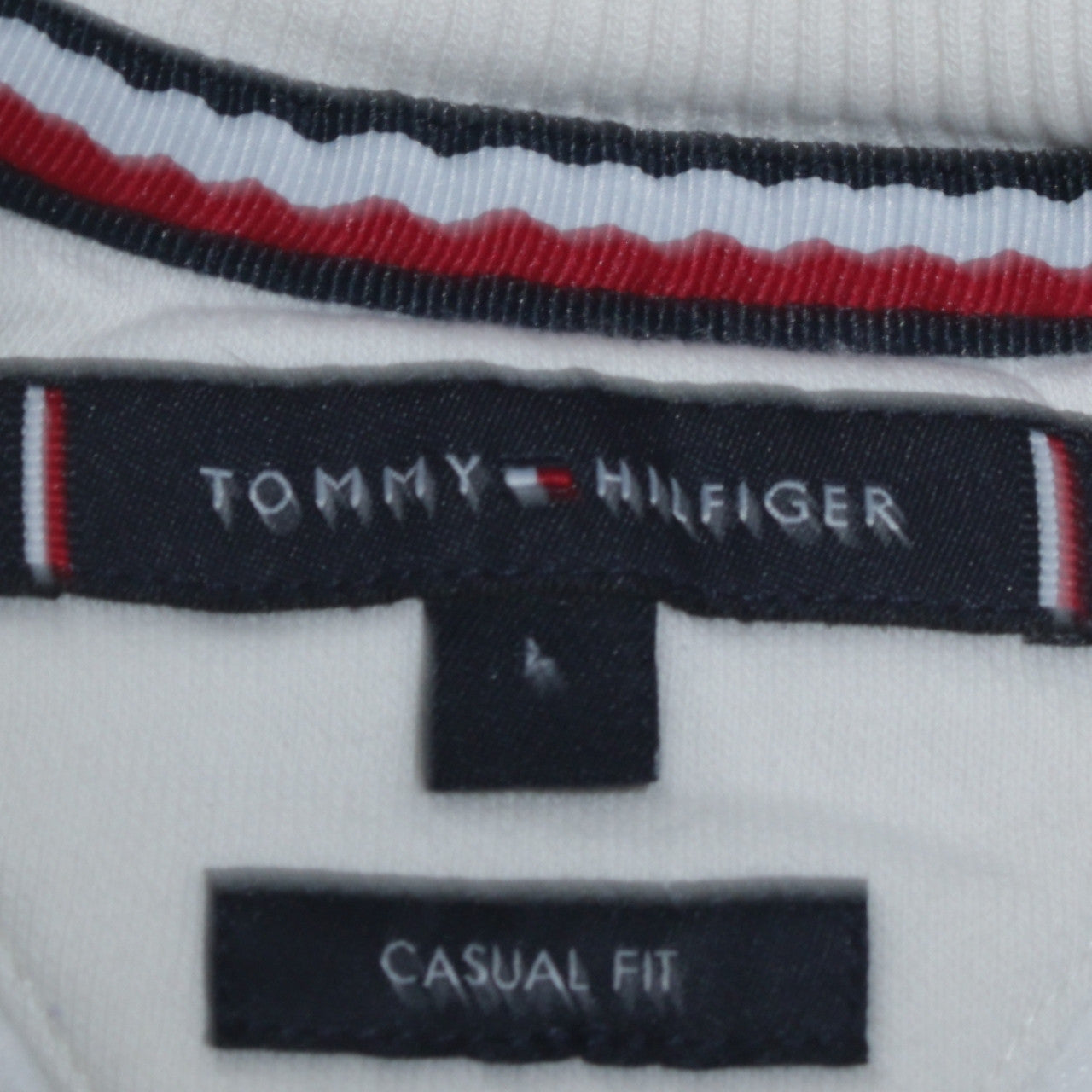 Tommy Hilfiger Men’s White Pullover Sweatshirt L Classic Fit