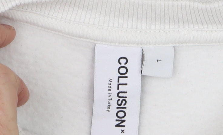 Collusion Men’s White L Pullover Sweatshirt Crew Neck Graphic Print