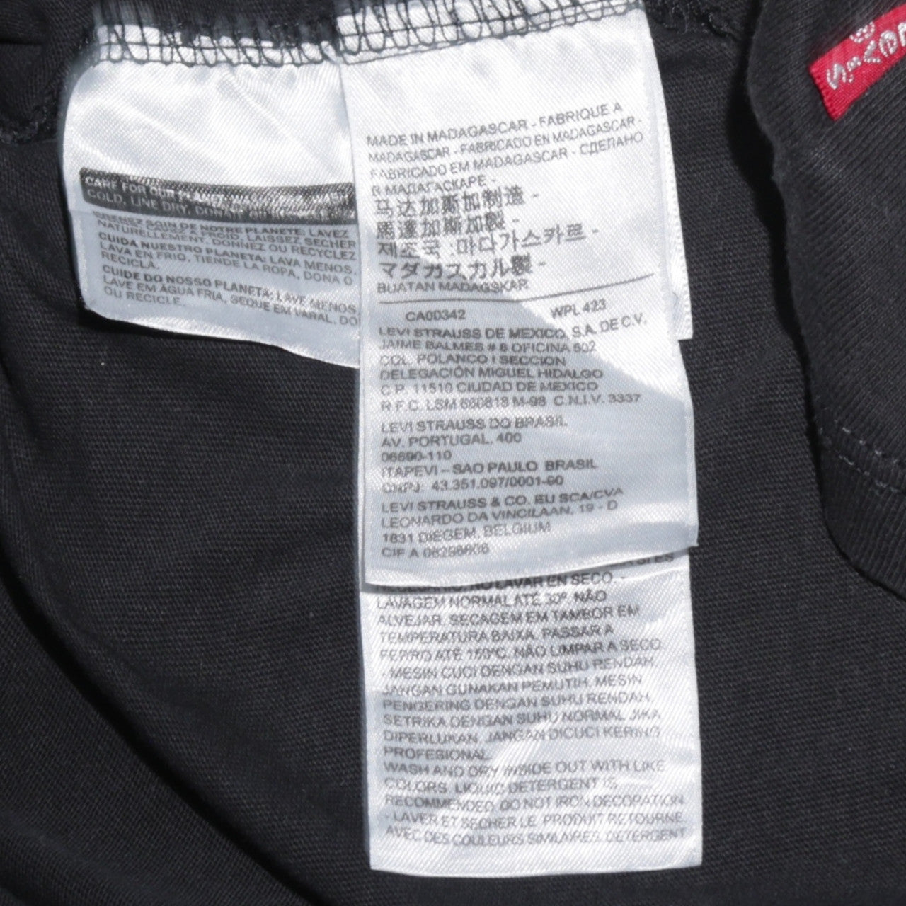 Levi's Men's Black Logo Graphic Regular Fit Cotton T-Shirt Size L