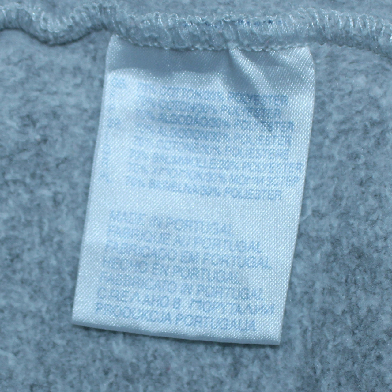 Reebok Boys Grey XL Pullover Fleece Sweatshirt with Embroidered Logo