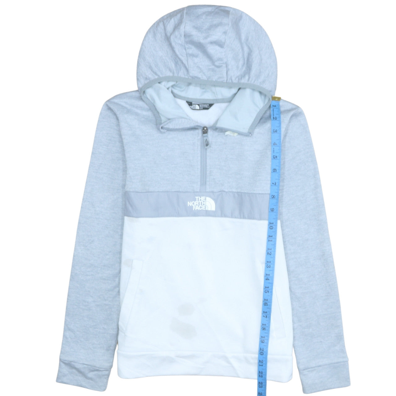 The North Face Boys Grey XL Pullover Fleece Hoodie with Logo and Zip