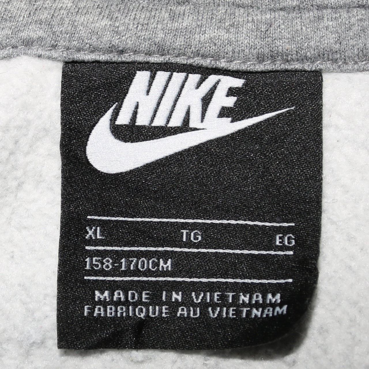 Nike Boys Grey Pullover Hoodie XL Fleece Hooded Sweatshirt