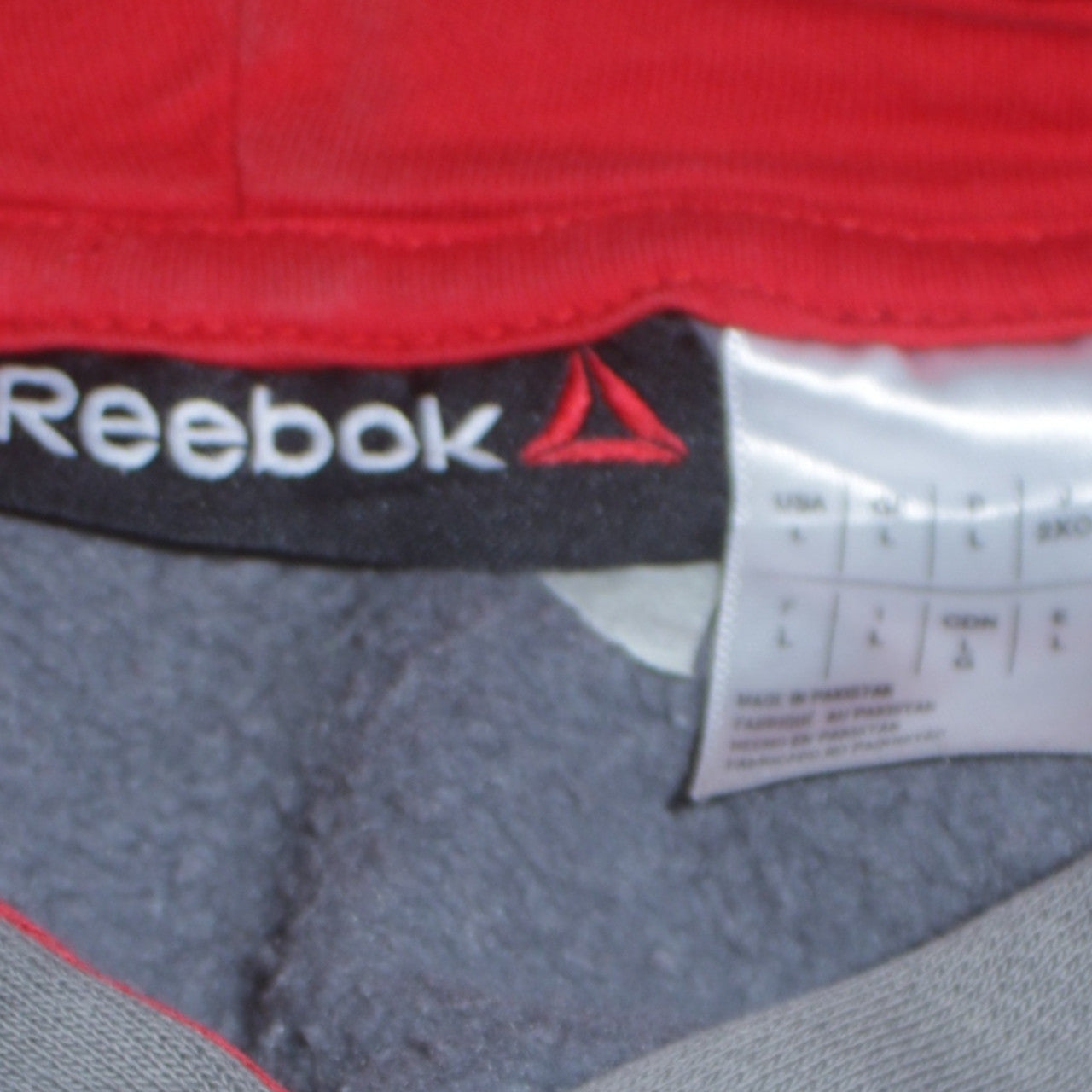 Reebok Men's Grey Pullover Hoodie L Sports Logo Fleece Sweatshirt