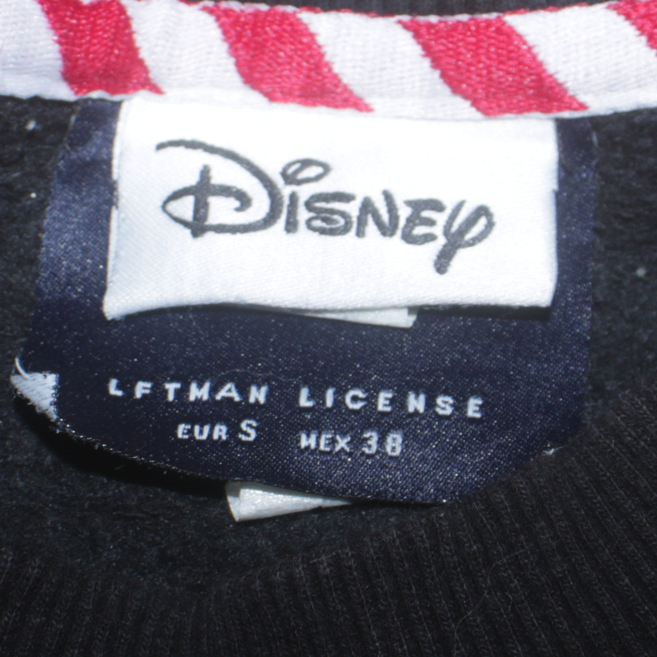 Disney Men's Black Merry Christmas Mickey Sweatshirt S Pullover