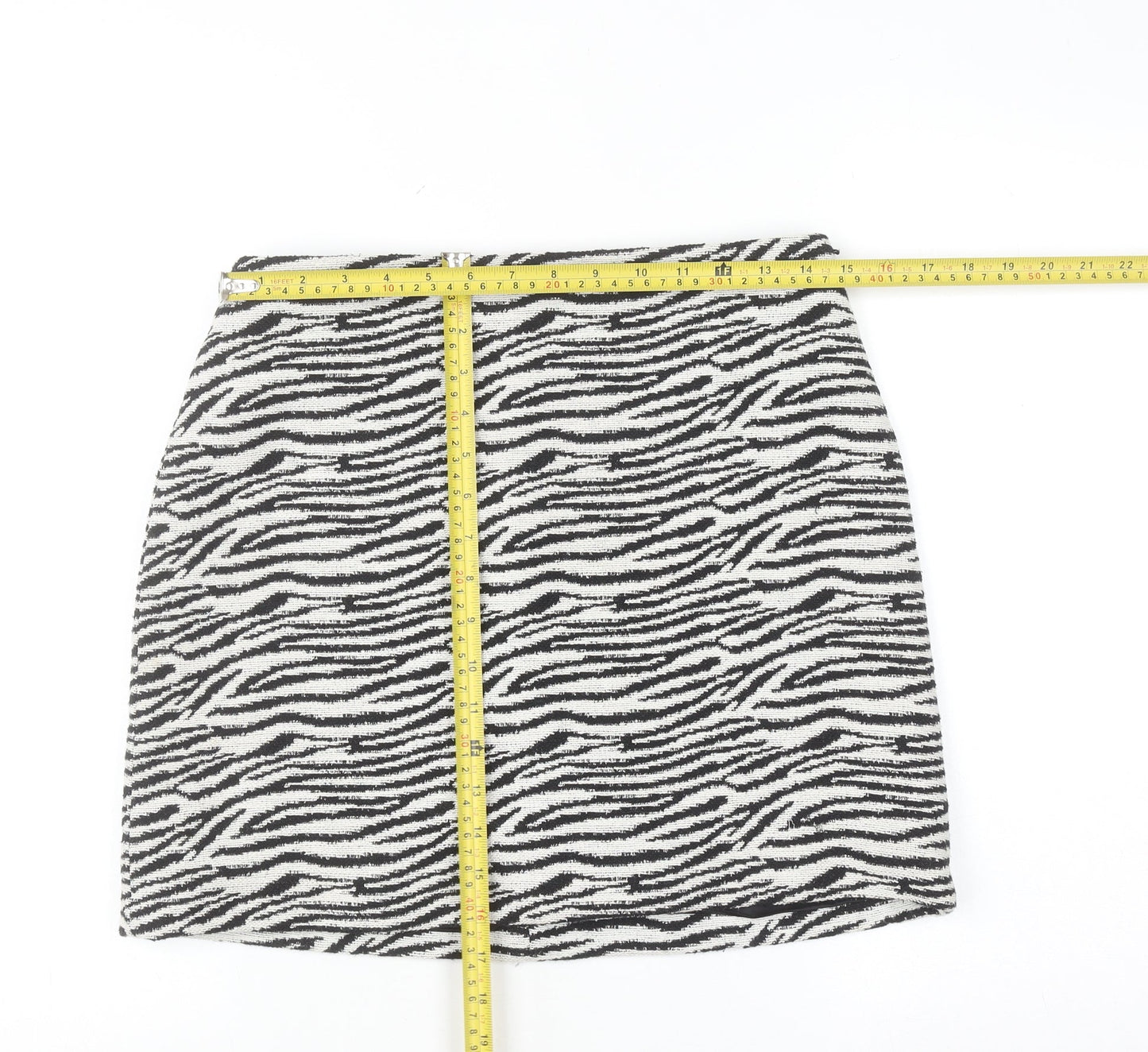 Karen Millen Women’s Black Animal Print Tweed Pencil Skirt UK 10