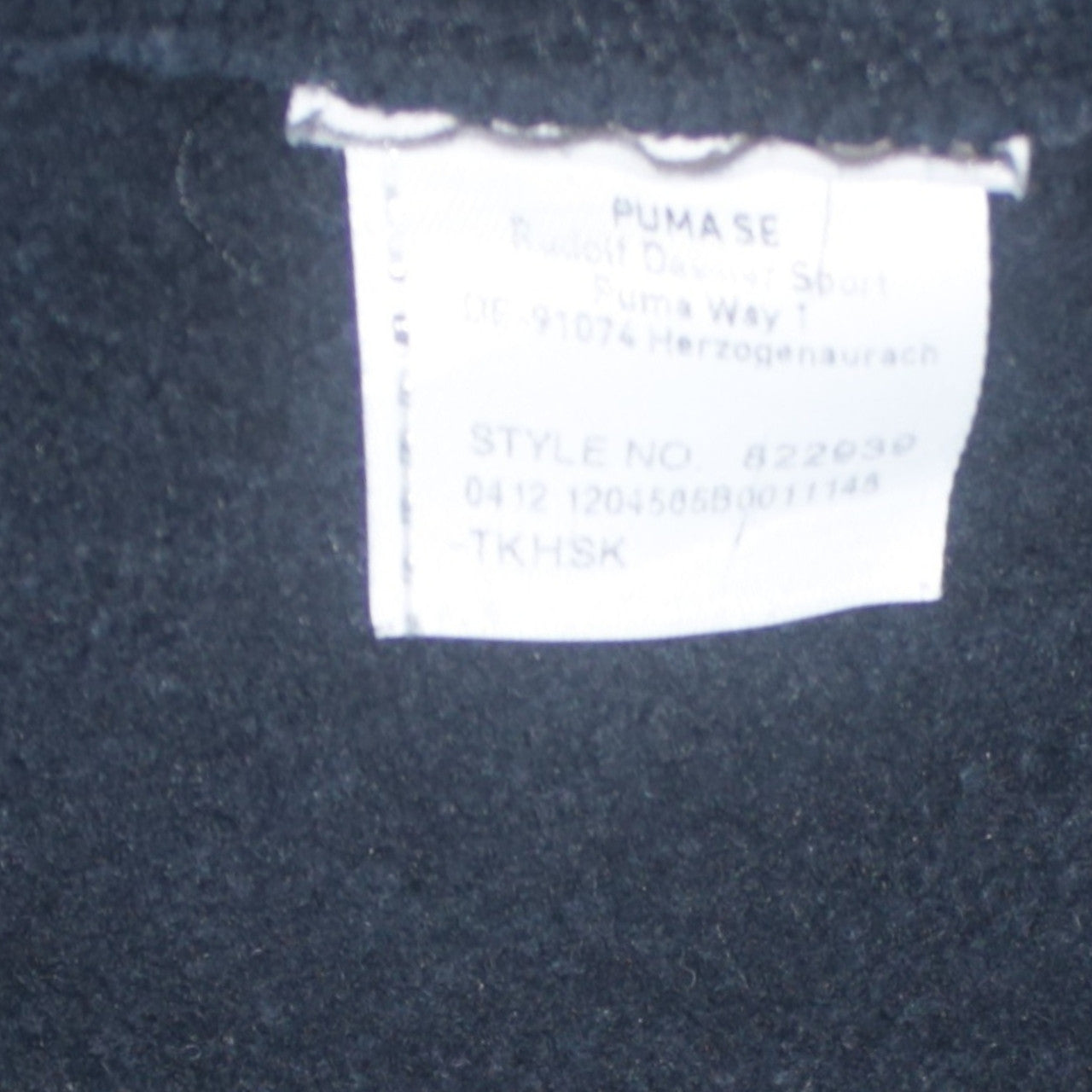 Puma Boys Black Hoodie Size 16 Pullover Fleece Graphic Logo Sweatshirt