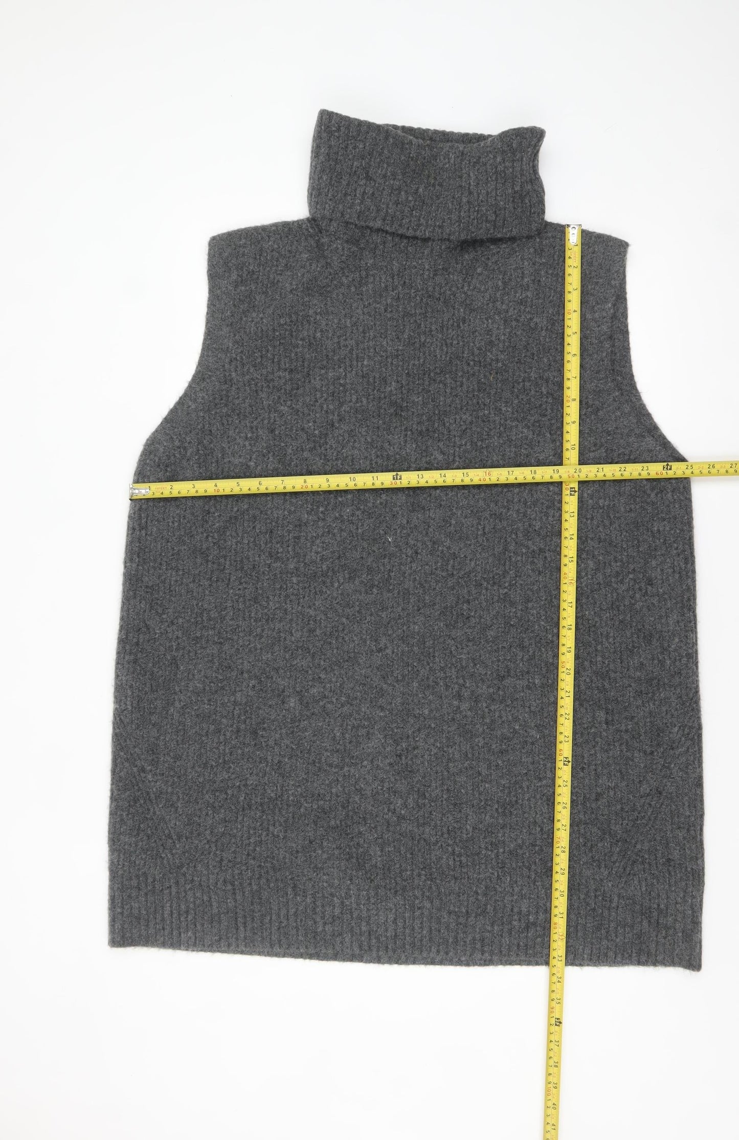 Tu Women Grey Roll Neck Sleeveless Knit Vest Jumper Size 20