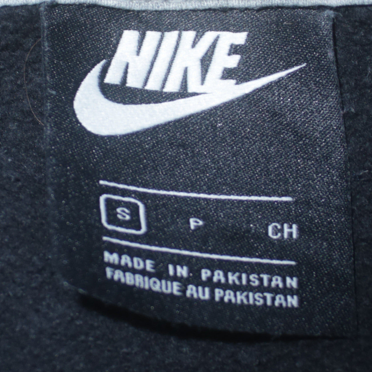 Nike Men's Black Small Pullover Hoodie Sweatshirt with Embroidered Logo
