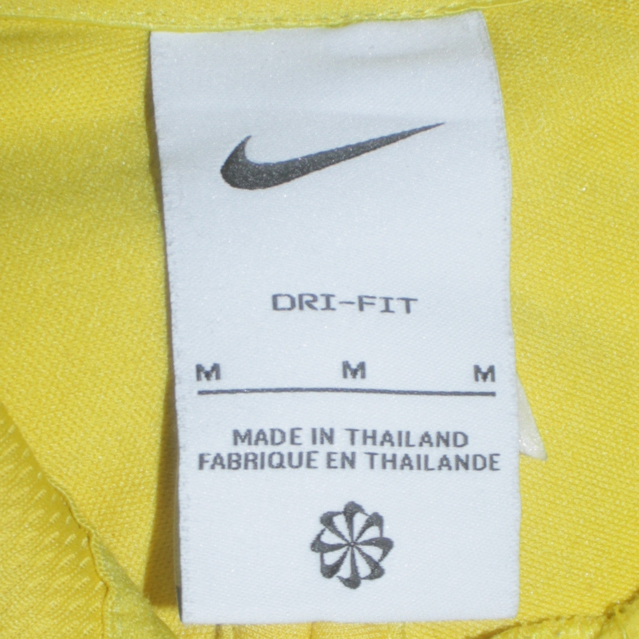 Nike Men's Yellow 1/4 Zip Dri-FIT Sports Sweatshirt Size M