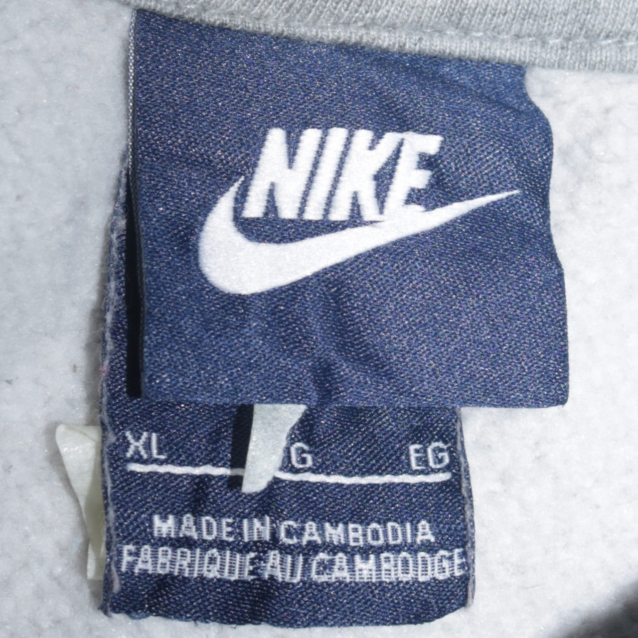 Nike Men's Grey XL Pullover Hoodie with Black Logo