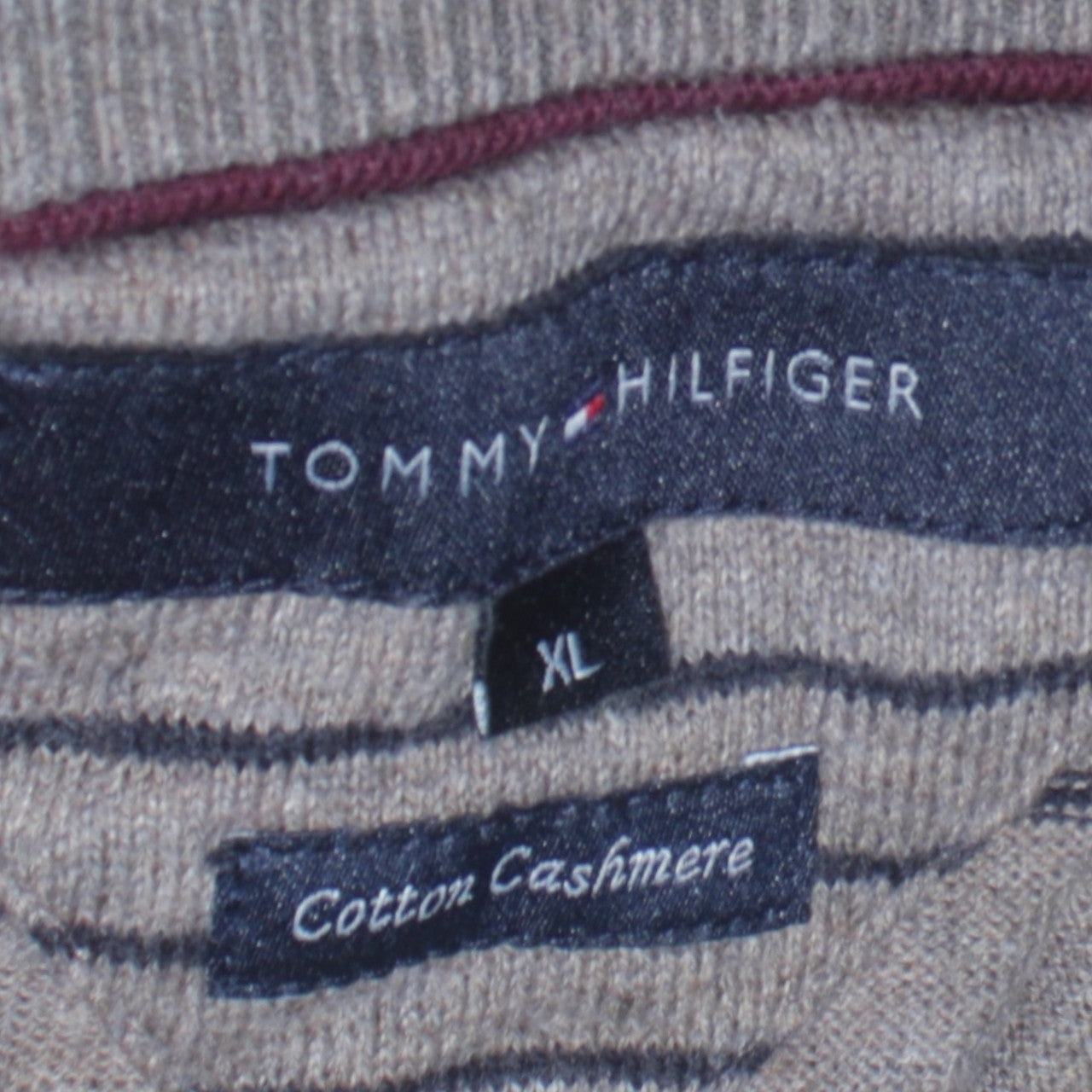 Tommy Hilfiger Men's Grey Striped V-Neck Cotton Cashmere Jumper XL