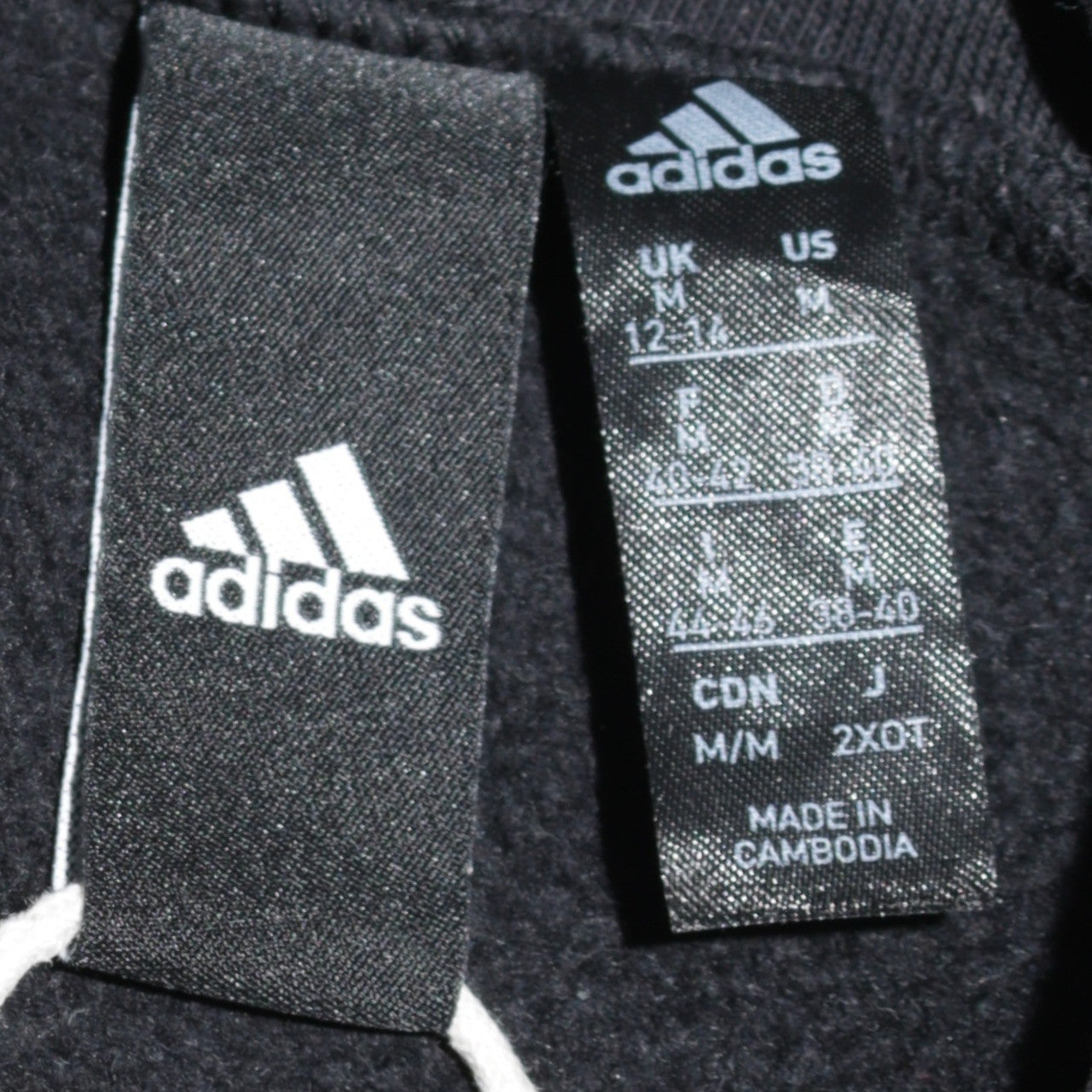 Adidas Womens Black Medium Pullover Sweatshirt Graphic Print