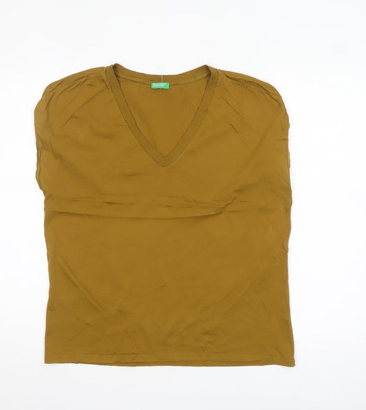 United Colors of Benetton Women’s Brown V-Neck Cotton T-Shirt M