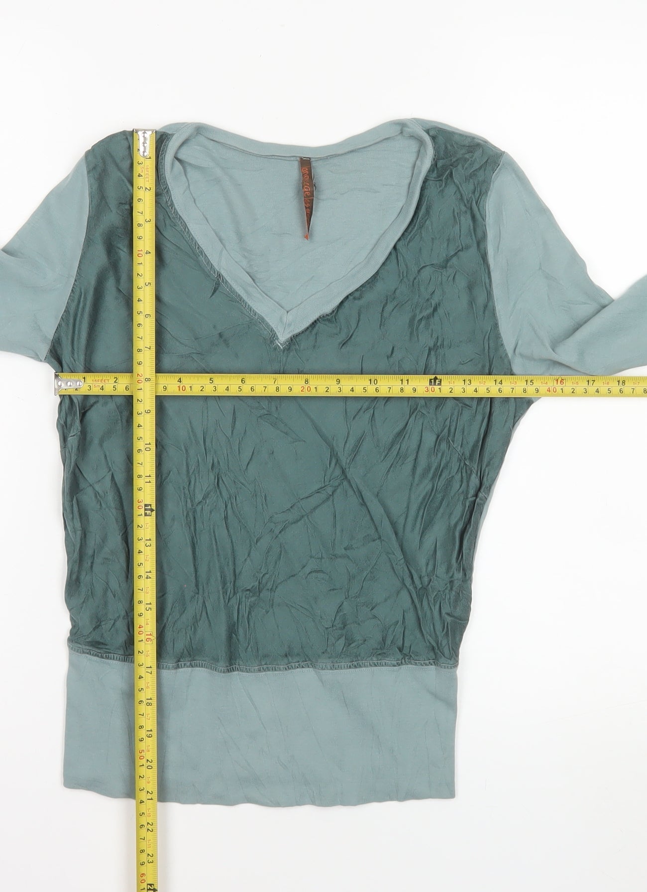 Language Los Angeles Women’s Green V-Neck Long Sleeve Blouse Size M