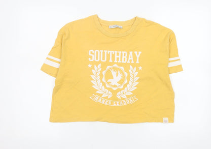 Additional front view of Pull&Bear women’s yellow cropped t-shirt, size UK 10, relaxed fit