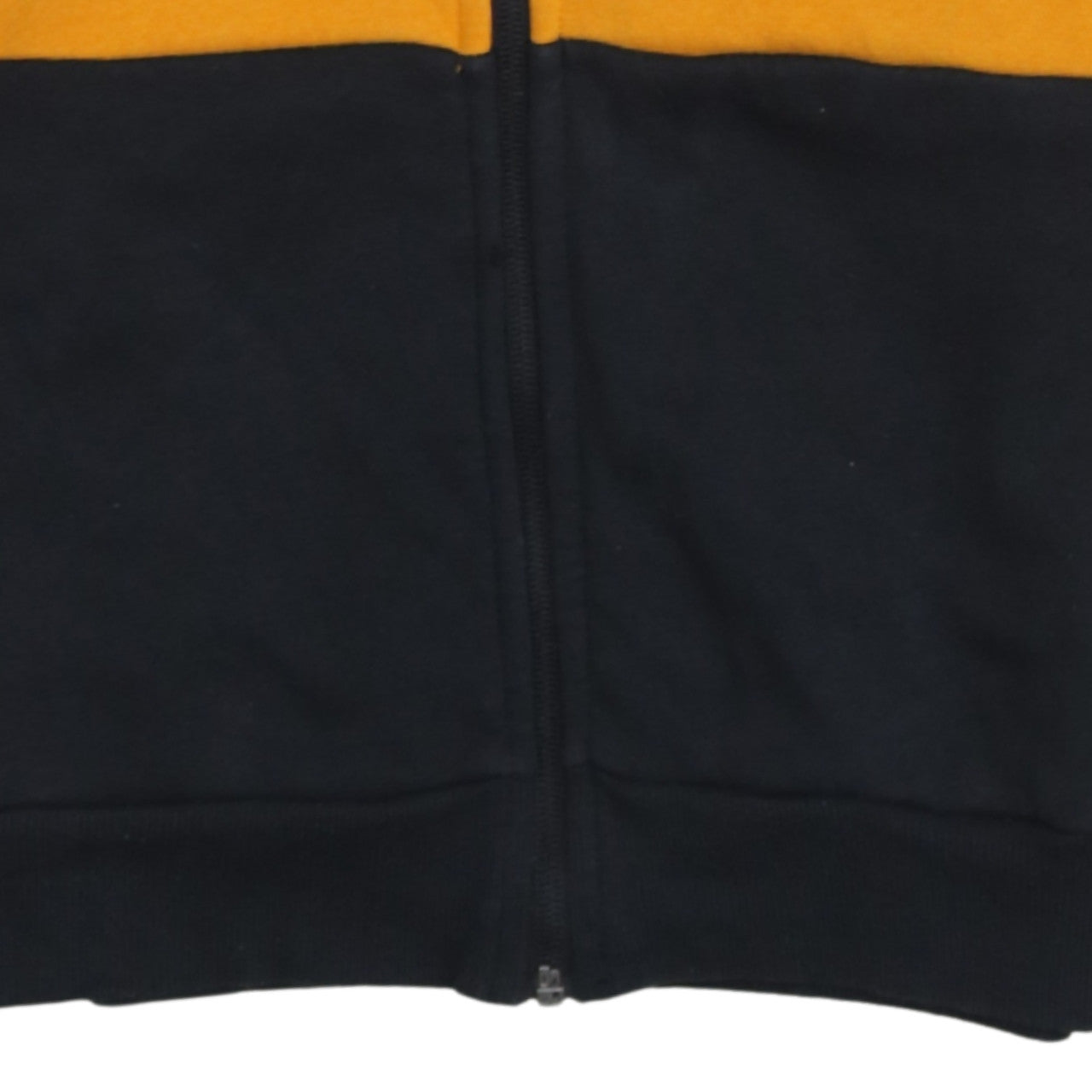 Umbro Boys Gold & Black Full Zip Hoodie Size 158 Football Club Logo